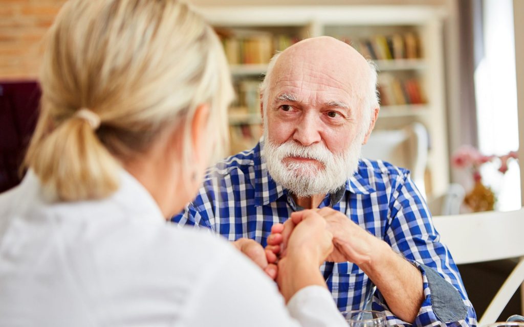 Titelbild zur Produktseite "Miteinander reden. Mitfühlend pflegen." von B2Bfit
